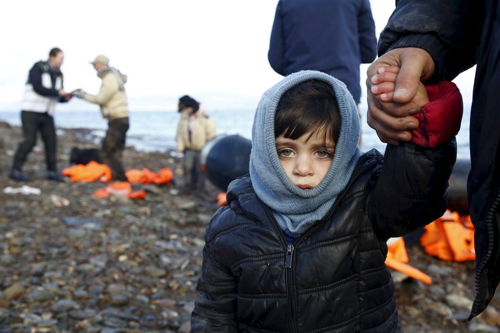 Více než 10 tisíc dětských uprchlíků zmizelo: Můžou je zneužívat gangy, varuje Europol