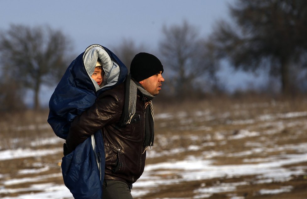 Do Švédska přišlo za čtyři měsíce 26 tisíc migrantů v dětském věku. Bez rodičů nebo jiného doprovodu.