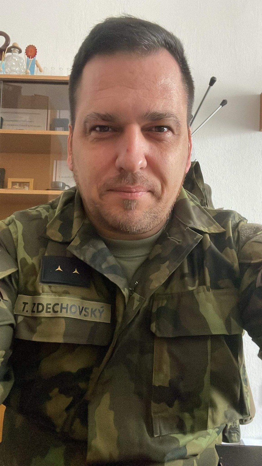 Tomáš Zdechovský cvičí v armádních zálohách.