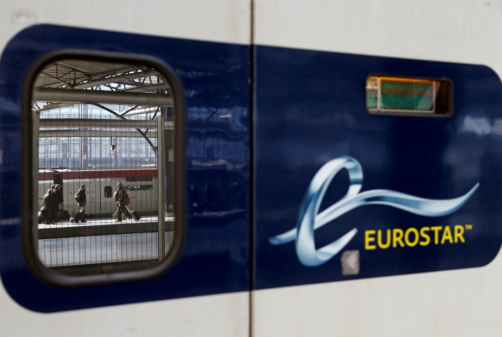 Kvůli poruše na kabelu napájení na pařížském nádraží Gare du Nord byl v pátek narušen provoz vlaků Eurostar mezi francouzskou metropolí a Londýnem (26.7.2019)