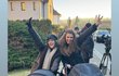 Eva Burešová a Denisa Pfauserová na place ZOO i s dětmi Eva Burešová a Denisa Pfauserová na place ZOO i s dětmi