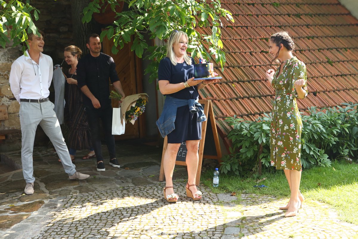 Eva Burešová oslavila sedmadvacáté narozeniny na place Slunečné