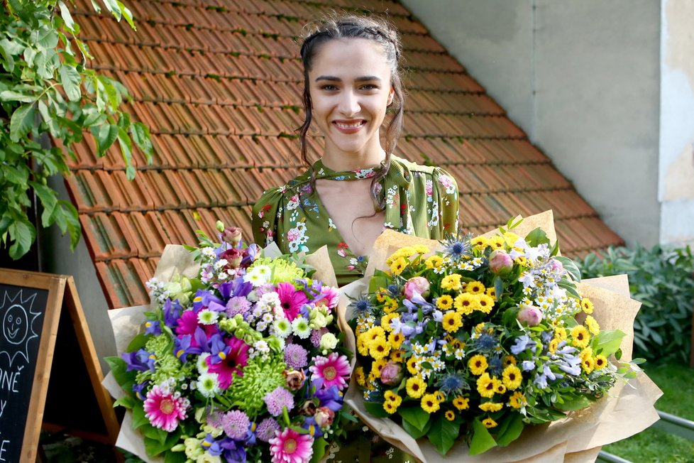 Eva Burešová oslavila sedmadvacáté narozeniny na place Slunečné.