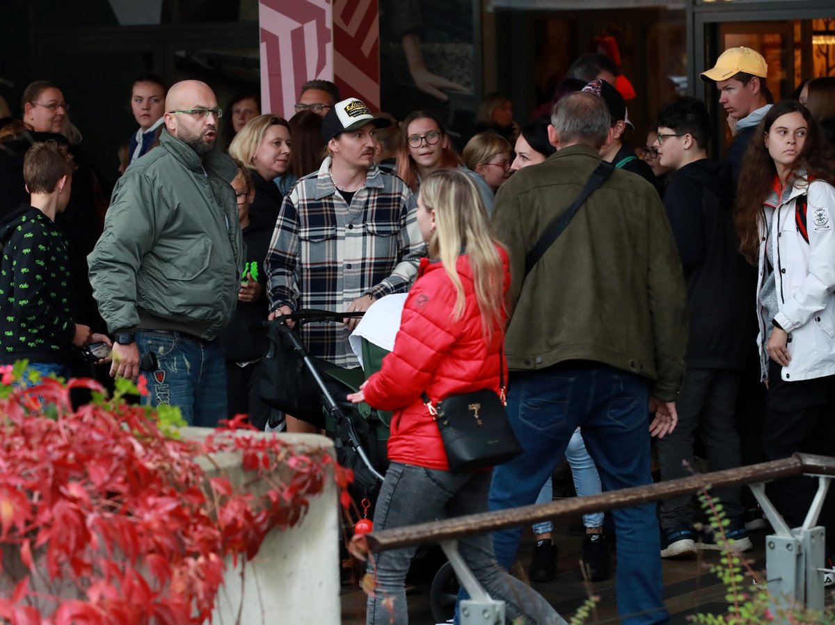 Eva Burešová poprvé od porodu syna Tristana na veřejnosti: Vyrazila na setkání s fanoušky.