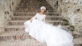 Eva Decastelo se fotila ve svatebních šatech