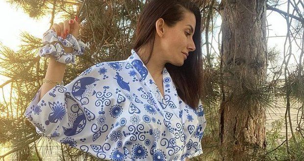 Eva Decastelo v kimonu vlastní výroby