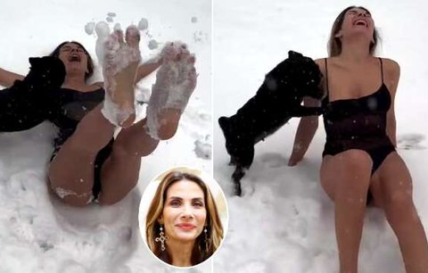 Na tohle nemá každý »koule«: Otužilá Eva Decastelo baví svým sněhovým andělíčkem!