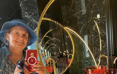 Eva Holubová několik měsíců po operaci mozku: Ne vždy jí stačí síly!