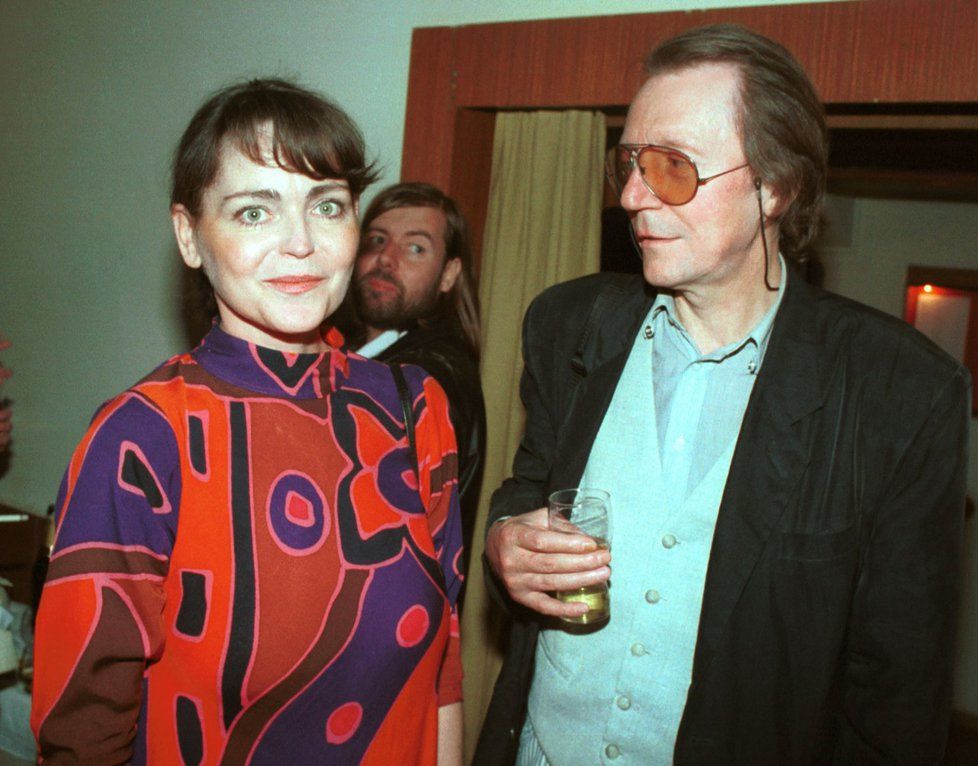 Eva Jakoubková s manželem Petrem Novákem. Osudem jich obou se stal alkohol, jemuž nadměrně holdovali.