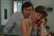 1984: A takhle Kretschmerová ve filmu Slunce, seno, jahody sváděla živočicháře Lábuse.