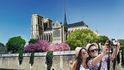 Návrh Evy Le Peutrec na opravu pařížské památky Notre-Dame.