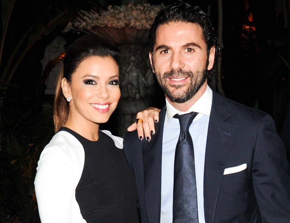 Eva Longoria s manželem José Bastónem