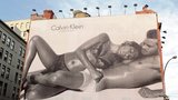 Eva Mendes v reklamě: Prý je to porno!