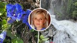 Eva Pavlová mezi horskou květenou. První dáma vyrazila za čerstvým vzduchem