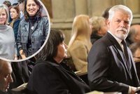 Pavel sám na pohřbu Duky vedle Zemanových a Klausových: Kam odjela první dáma Eva?