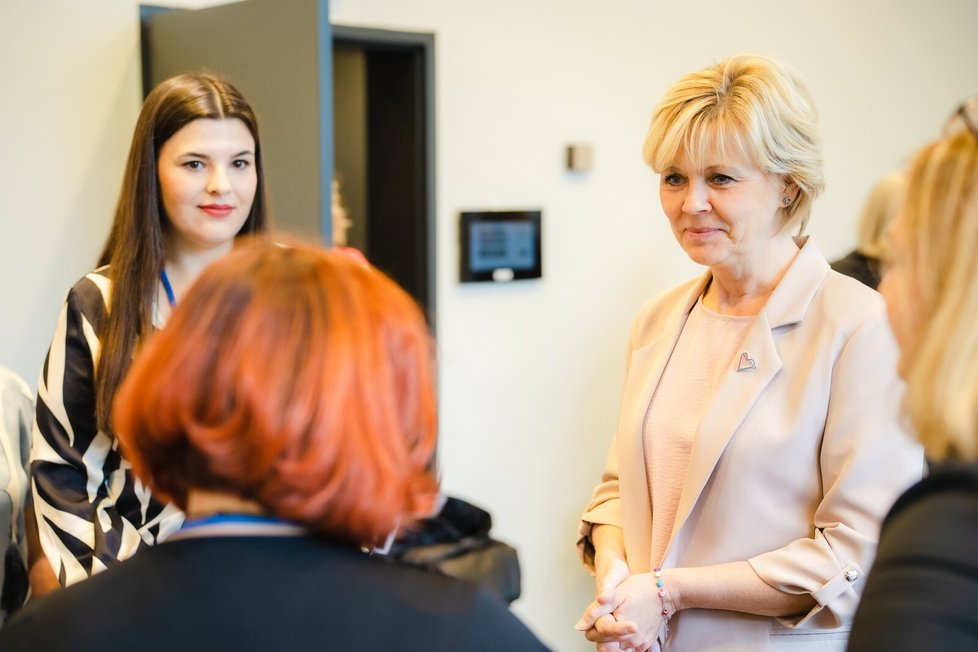 Eva Pavlová na Konferenci rané péče. (15. 5. 2023)