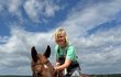 Eva Pavlová s manželem sdílí stejnou vášeň - zajímají ji motorky i auta všeho druhu Eva Pavlová s manželem sdílí stejnou vášeň - zajímají ji motorky i auta všeho druhu