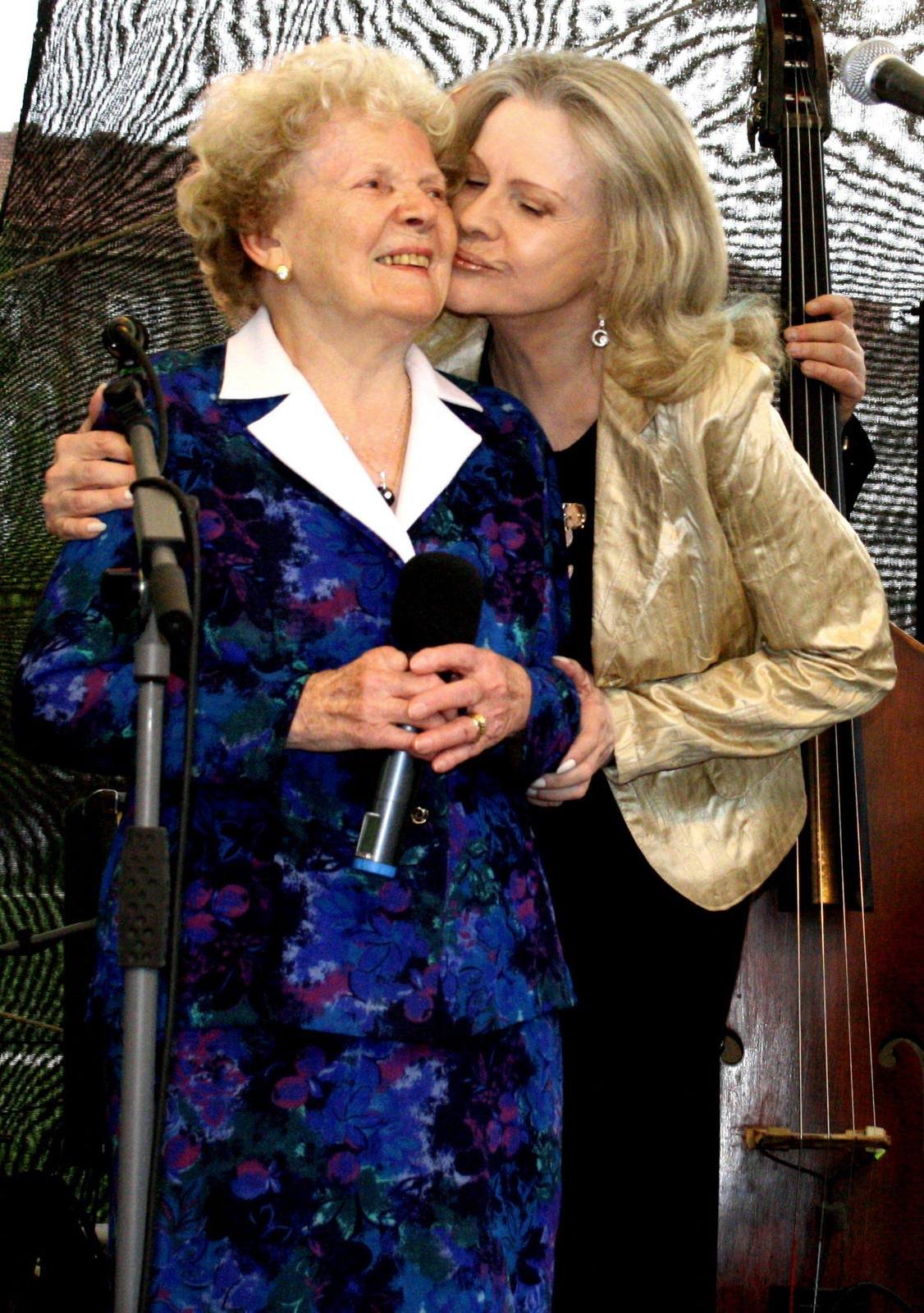 Eva Pilarová s maminkou Františkou