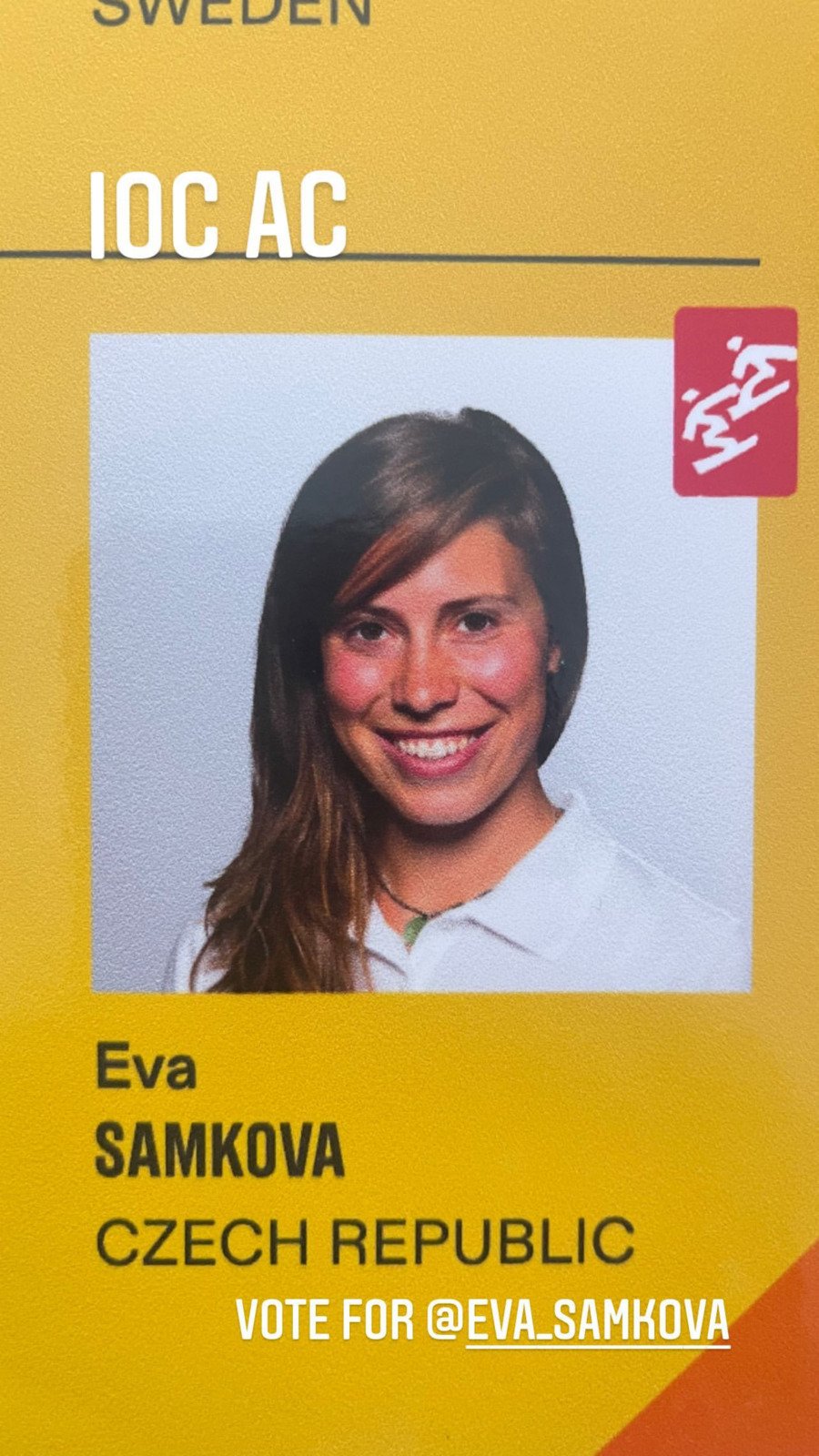 Evu Samkovou podporuje například kolegyně snowboardistka Faye Guliniová.