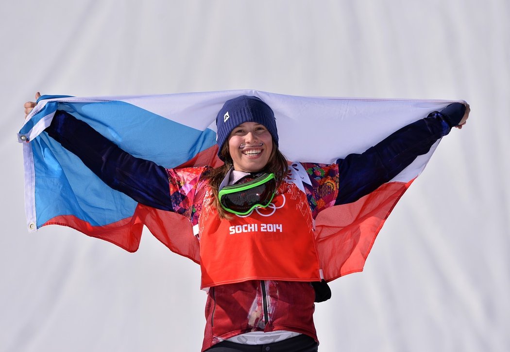 Snowboardcrossařka Eva Samková trénovala v madridské hale. Podle jejich slov tam bylo jak v mrazáku. Na snímku během ZOH v Soči