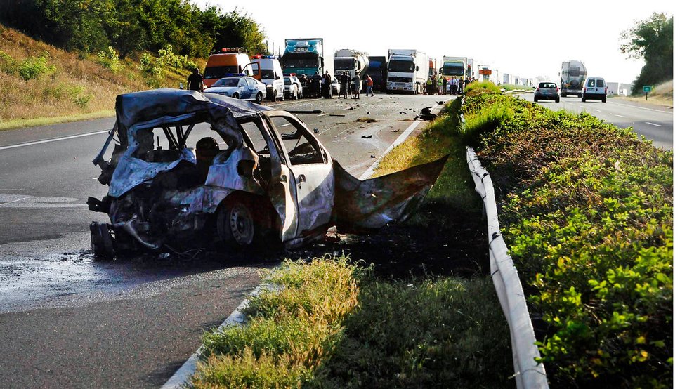 Takhle dopadl fiat obětí, celý shořel