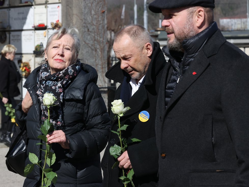 Pohřeb Evy Zaoralové - Helena Třeštíková, Václav Marhoul a David Ondříček