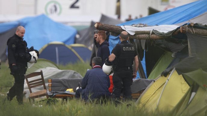 Evakuace tábora u Idomeni