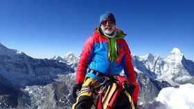 Vladimír (†48) zemřel při výstupu na Everest: Doma po něm zůstaly čtyři děti