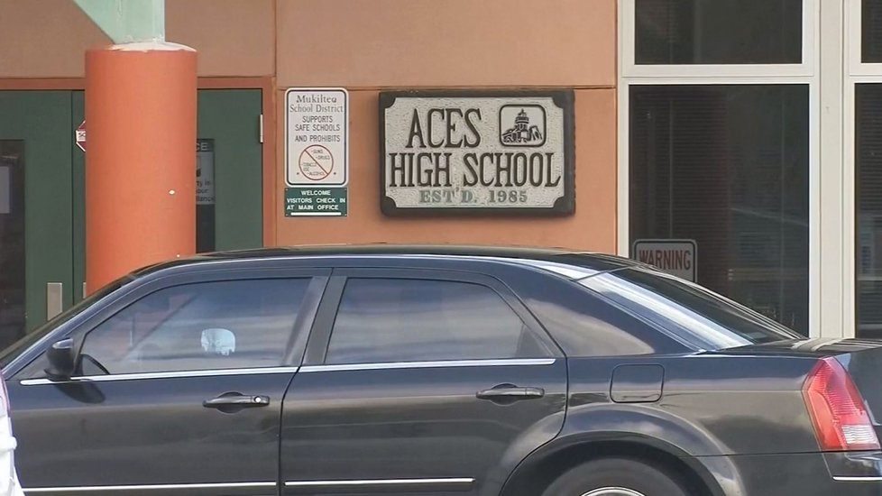 Škola v Everettu, která měla být terčem střelby Joshuy O’Connora.