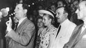 Evita Perón byla vždy po boku svého manžela Juana Peróna.