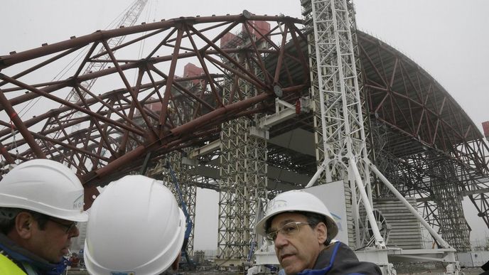 Evropská banka pro obnovu a rozvoj (EBRD) poskytne Ukrajině 190 milionů eur na stavbu nového krytu nad čtvrtým černobylským reaktorem. (Foto ČTK)