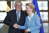 Zádrhel v EU: Juncker si prodlouží šichtu, nová komise nastoupí se zpožděním