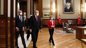 Evropa v područí Turků: Ponížená Evropská unie skáče, jak Erdogan píská