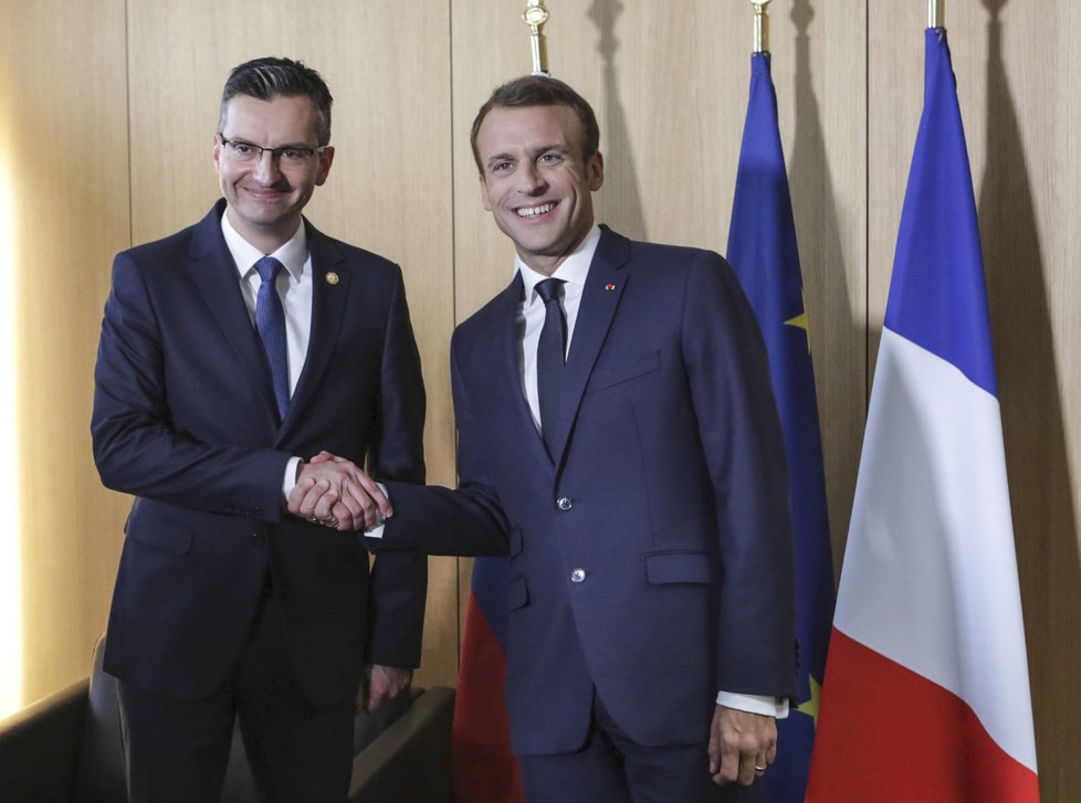 Francouzský prezident Emmanuel Macron a prezident Evropské komise Jean-Claude Juncker na summitu EU v Bruselu (18.10.2018)