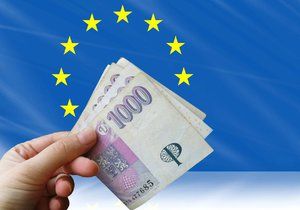 Česko opět vydělalo na EU: Dostal o 80 miliard víc, než do ní odvedlo.
