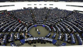 Proč máme v Europarlamentu jen 21 poslanců? Kdo určuje počty mandátů a kde je nejvýhodnější kandidovat?