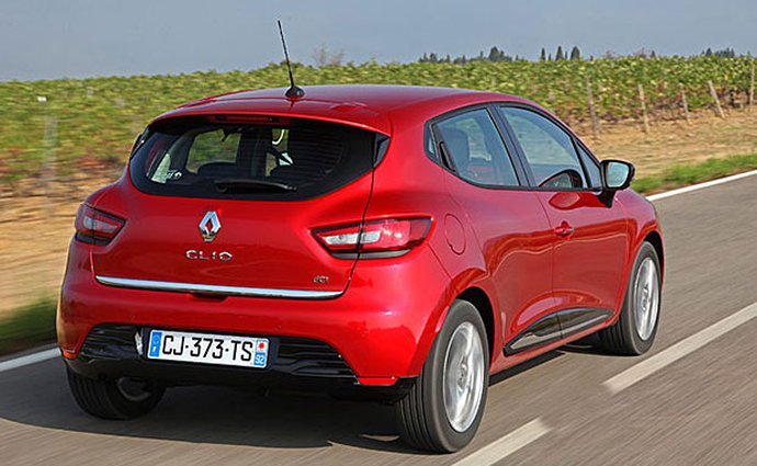 Evropský trh v roce 2013: Renault Clio třetí, BMW řady 3 deváté