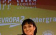 Ewa Farna moderuje Ceny Anděl 2020.