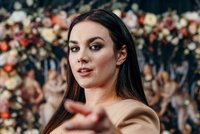 Ewa Farna: Jsem velká jak barák a lichotí mi to!