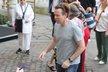 Ewan McGregor se ve Varech přivítal s fanoušky