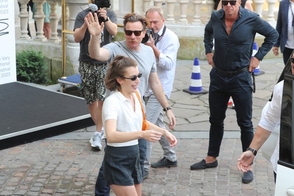 Ewan McGregor je v Karlových Varech.
