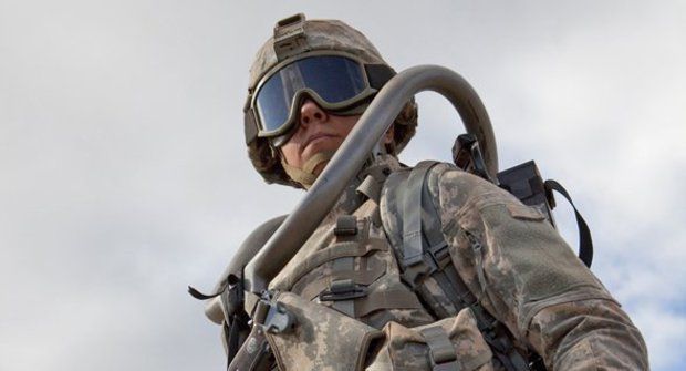 Supermoderní vojáci: Co dovedou dnešní exoskelety?