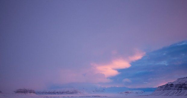 Na Severním pólu uvízla ruská expedice mladistvých. (Ilustrační foto)