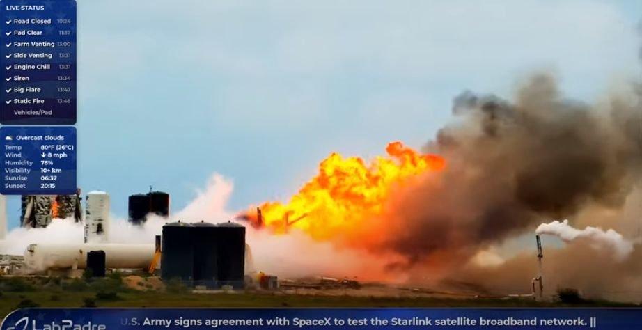 Prototyp nové rakety Starship společnosti SpaceX explodoval na testovací rampě v americkém státě Texas (29. 5. 2020)