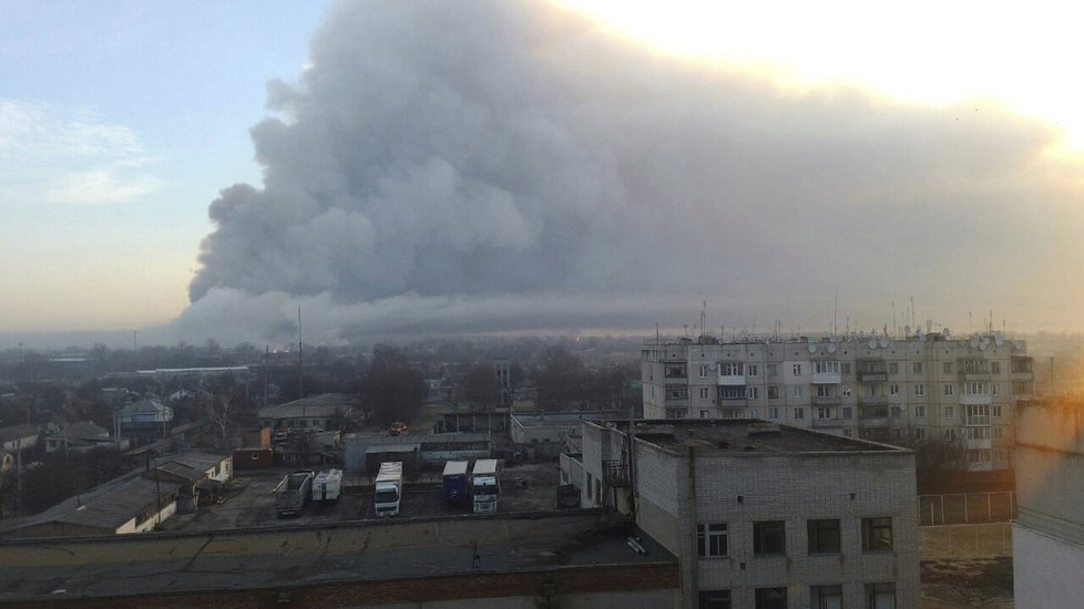 Na Ukrajině explodoval muniční sklad.