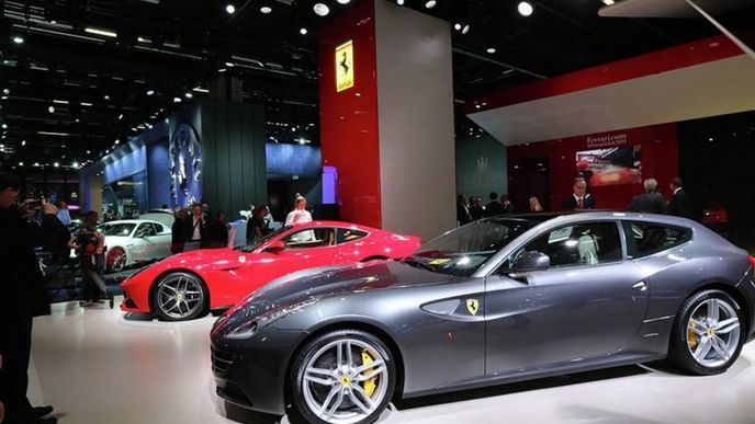 Expozice Ferrari na autosalonu v Frankfurtu