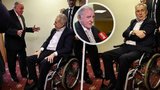 Zeman slavil u Xavera a lichotil Mečiarovi: „Sluší vám to!“ Přišli Babiš, Klaus, Turek i Mynářovi