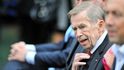 Exprezident Václav Havel se 5. října zúčastnil slavnostního odhalení pomníku amerického prezidenta Woodrowa Wilsona ve Vrchlického sadech v Praze.