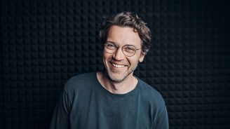 Lukáš Hejlík: Z podcastů zmizela určitá naivita. Lidi pochopili, že to tak úplně snadné a zadarmo není Lukáš Hejlík: Z podcastů zmizela určitá naivita. Lidi pochopili, že to tak úplně snadné a zadarmo není