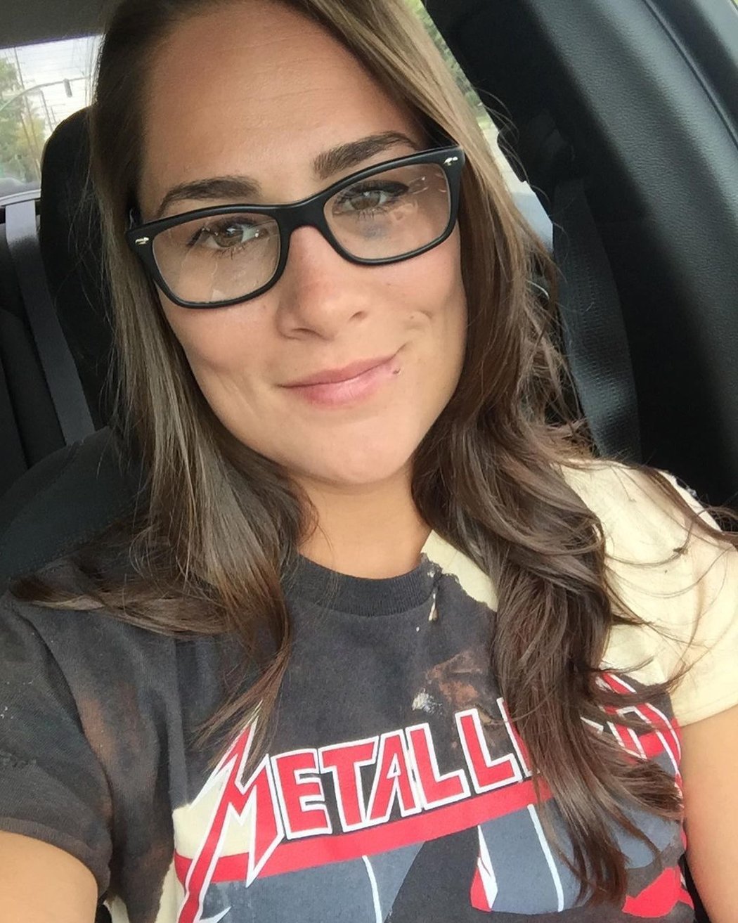 Zápasnice z UFC Jessica Eye si přivydělává erotikou.